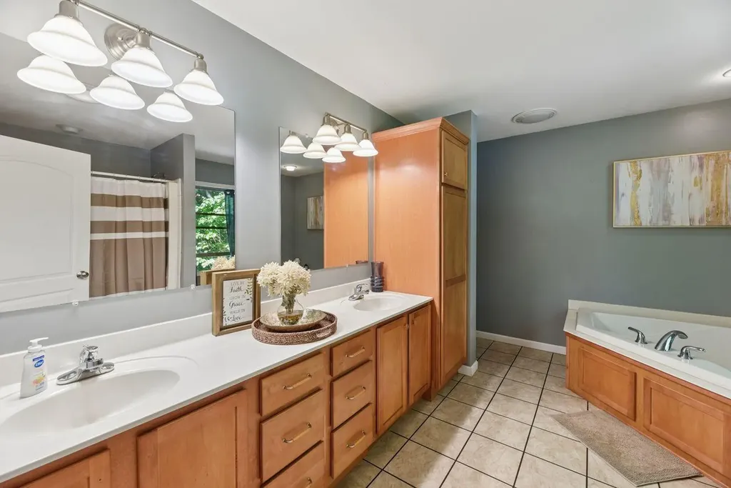 12589 Ed Berth Drive New Buffalo Township MI 49117