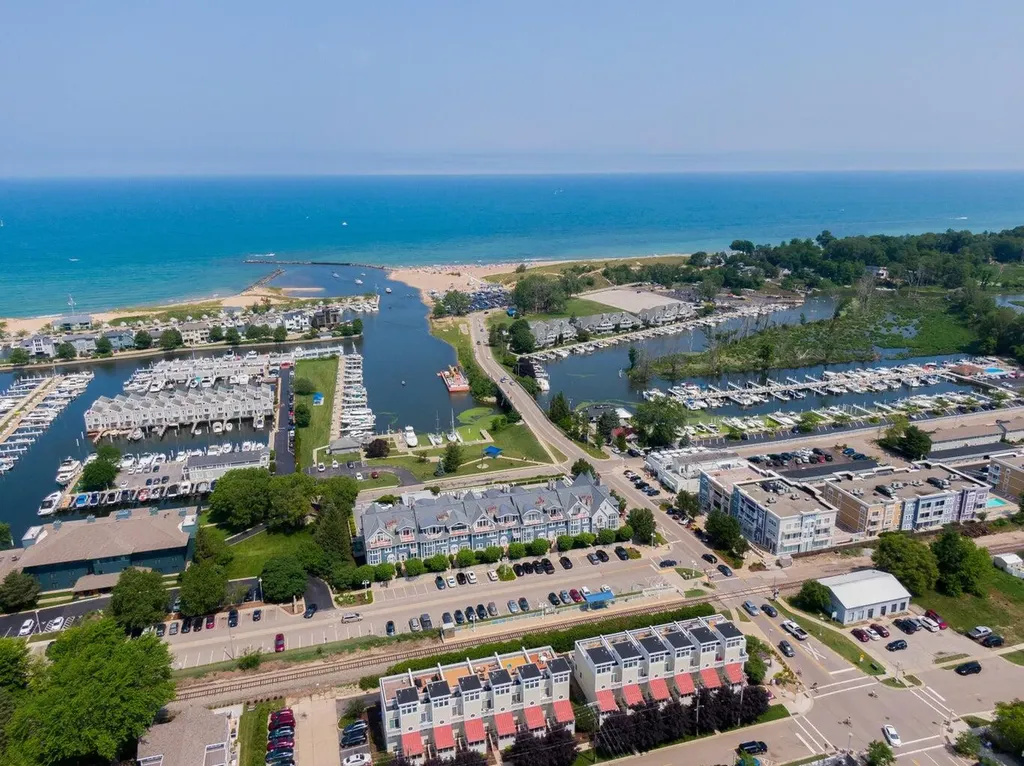 12589 Ed Berth Drive New Buffalo Township MI 49117