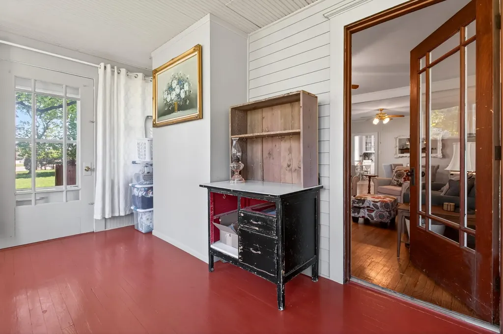 1536 E Nickerson Court Sodus Township MI 49022