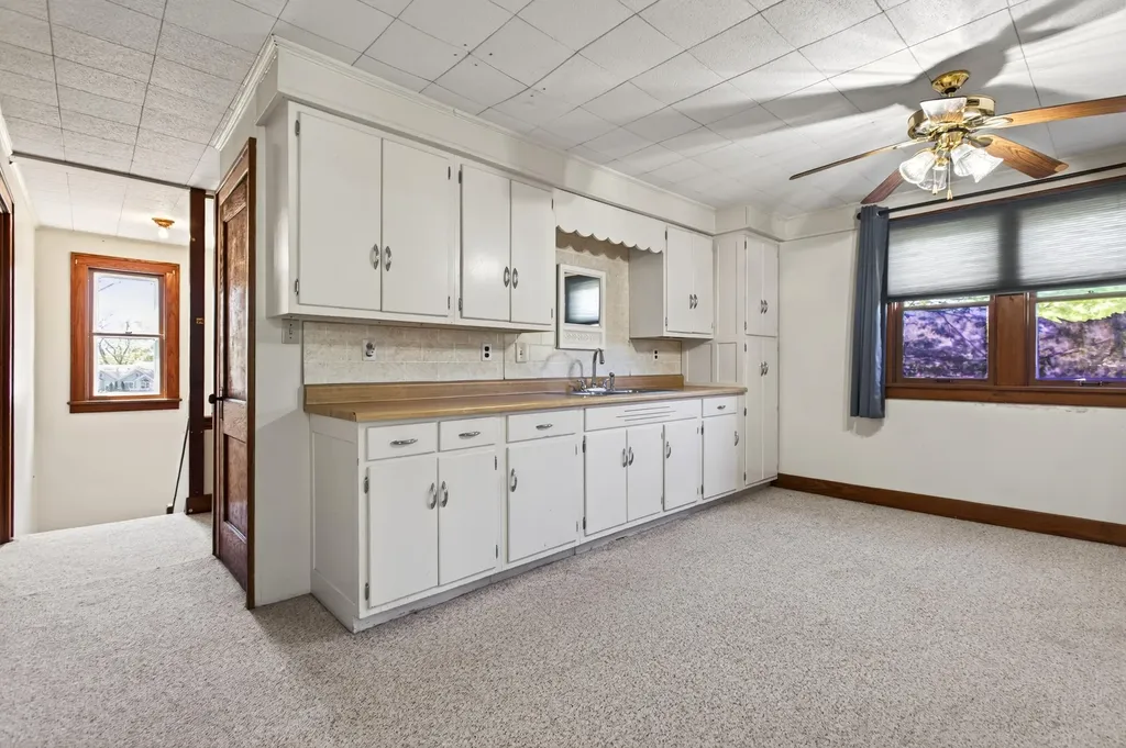 1536 E Nickerson Avenue Sodus Township MI 49022