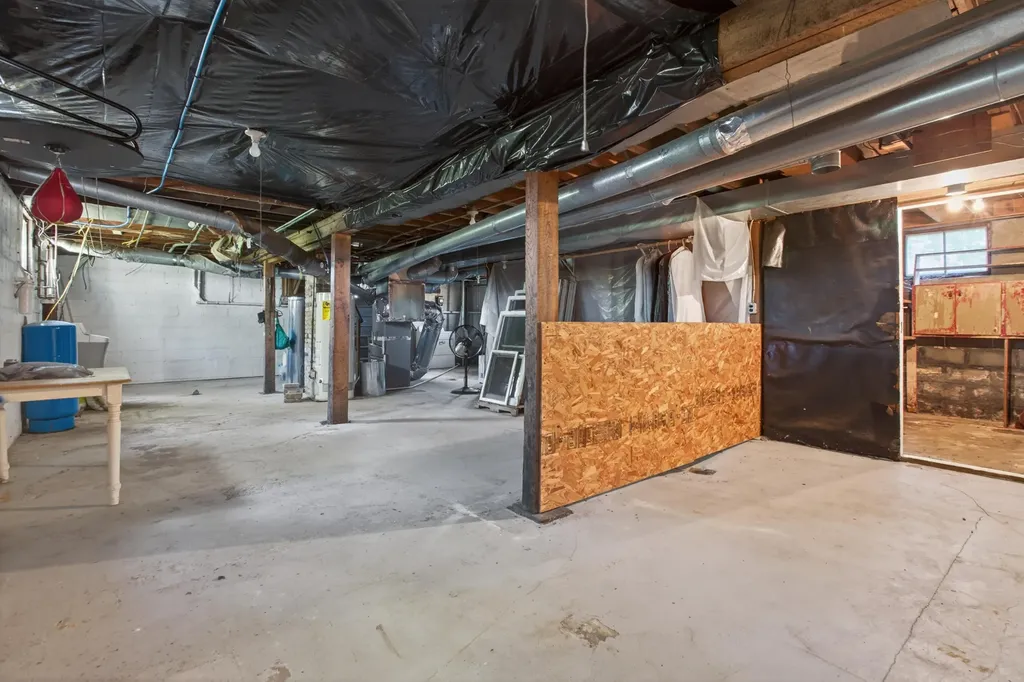 1536 E Nickerson Avenue Sodus Township MI 49022