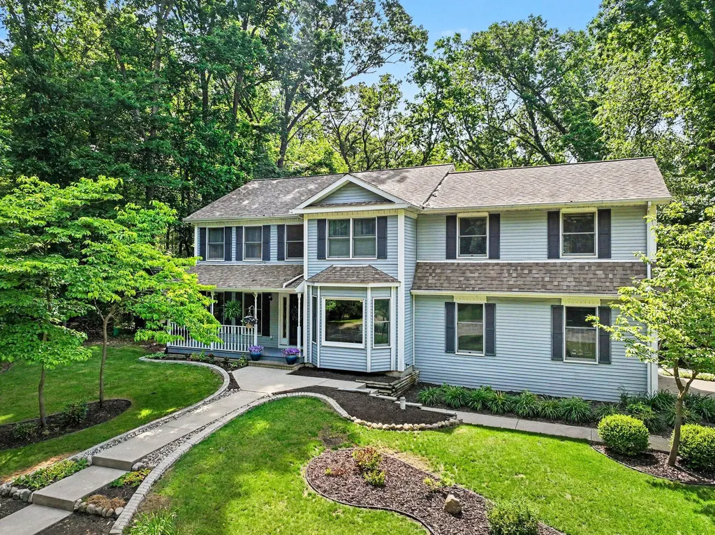 11261 Bridlewood Trail Berrien Township MI 49103