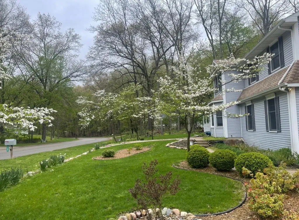 11261 Bridlewood Trail Berrien Township MI 49103