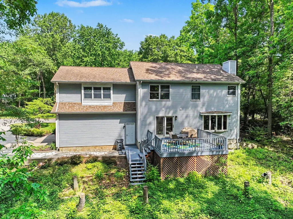 11261 Bridlewood Trail Berrien Township MI 49103