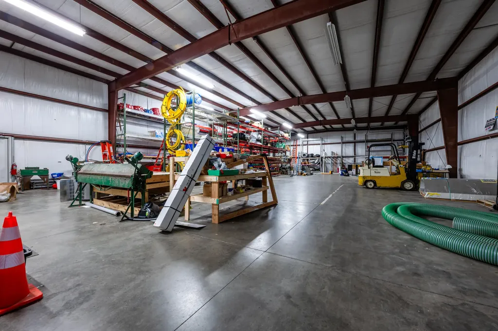 2188 M-139 Benton Charter Township MI 49022