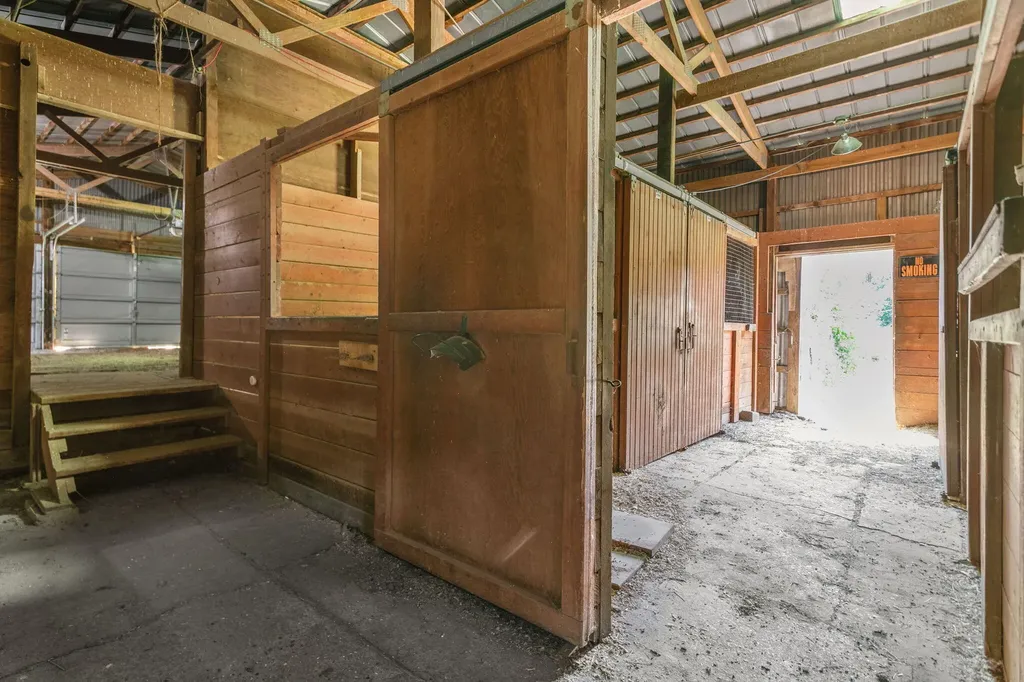 15684 Madron Lake Road Buchanan Township MI 49107