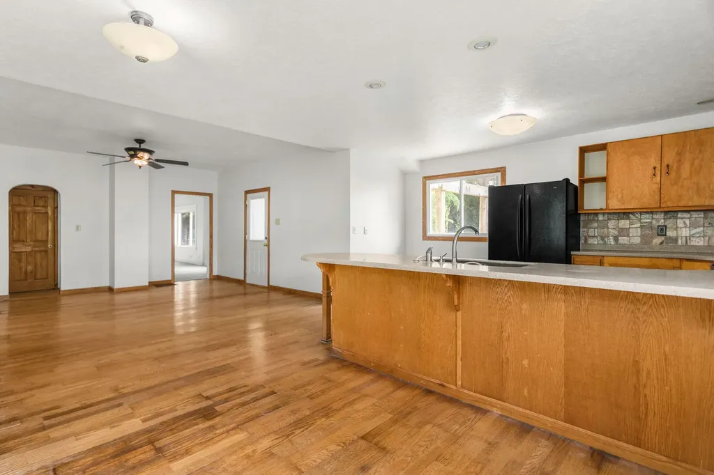 15684 Madron Lake Road Buchanan Township MI 49107
