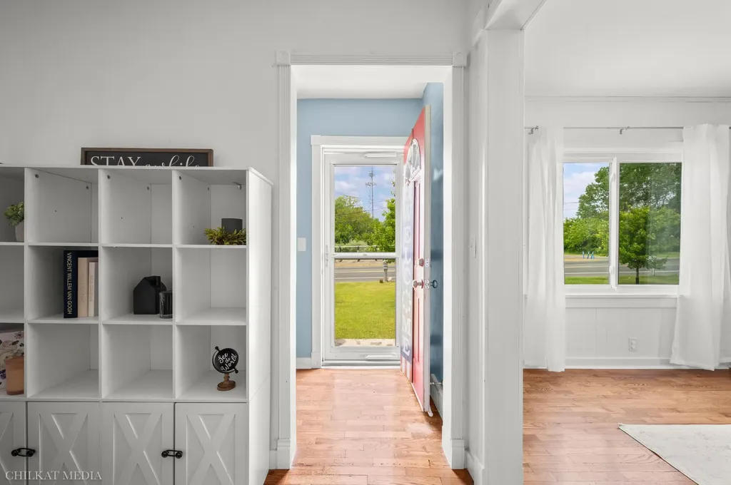 2225 S Cleveland Avenue St. Joseph Charter Township MI 49085