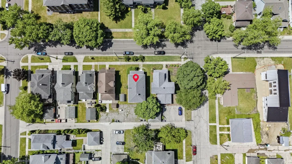 609 Wayne Street St. Joseph City MI 49085