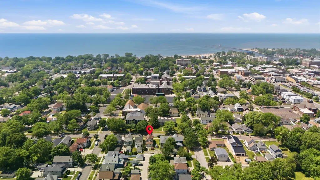 609 Wayne Street St. Joseph City MI 49085