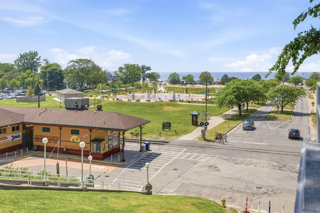 609 Wayne Street St. Joseph City MI 49085