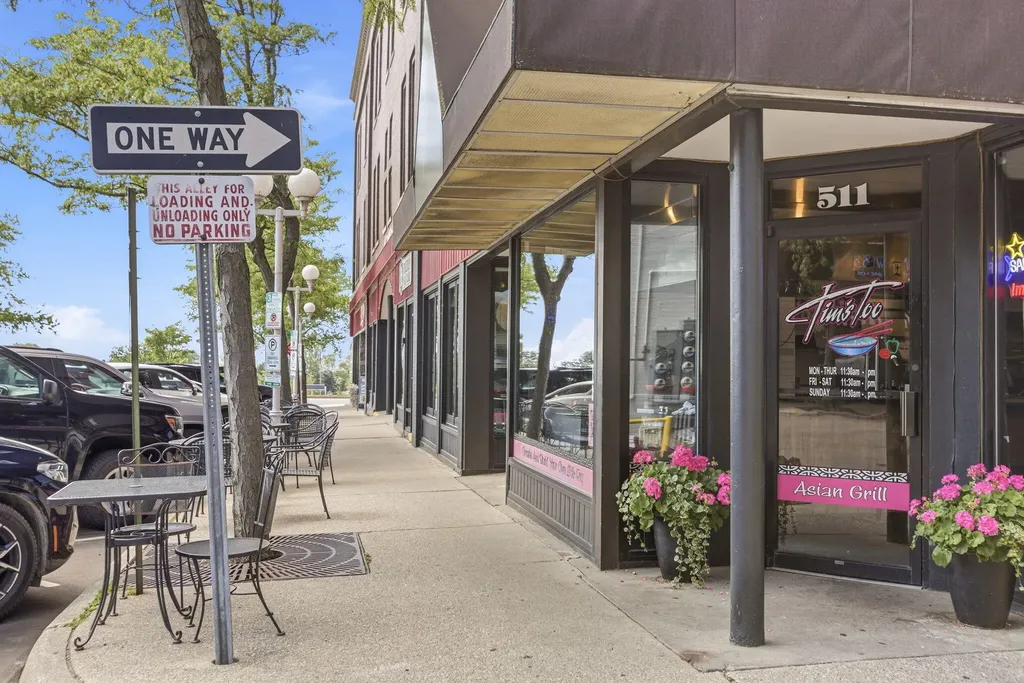 609 Wayne Street St. Joseph City MI 49085