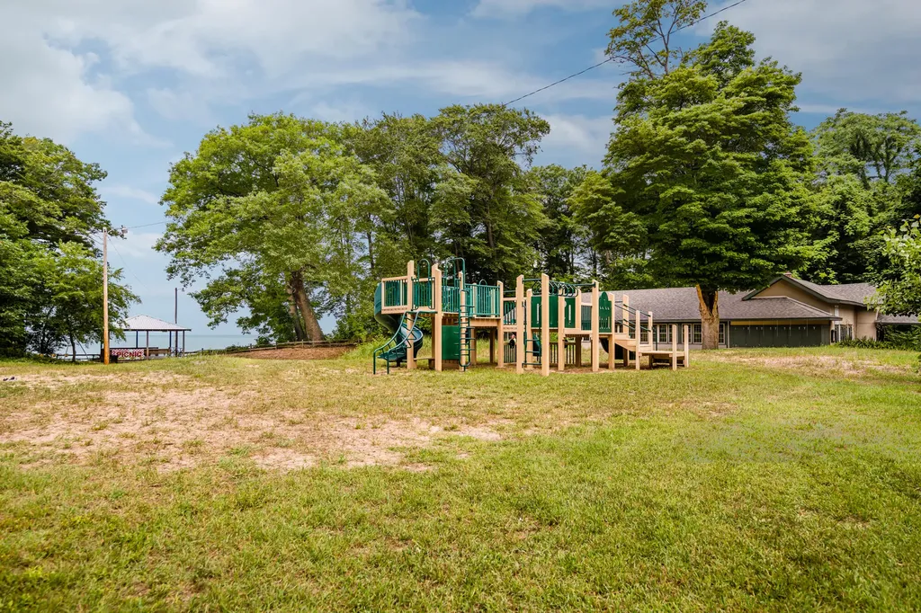 6278 Harrison Street Hagar Township MI 49038
