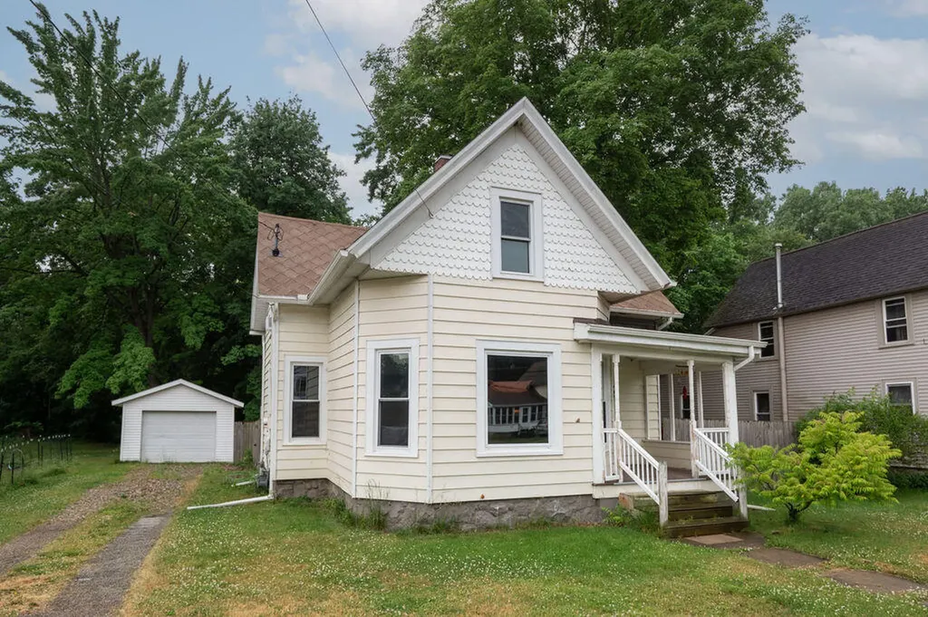 436 E Division Street Dowagiac City MI 49047