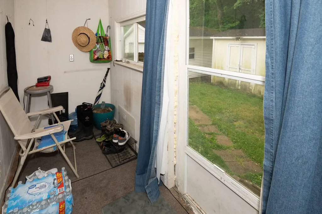 436 E Division Street Dowagiac City MI 49047