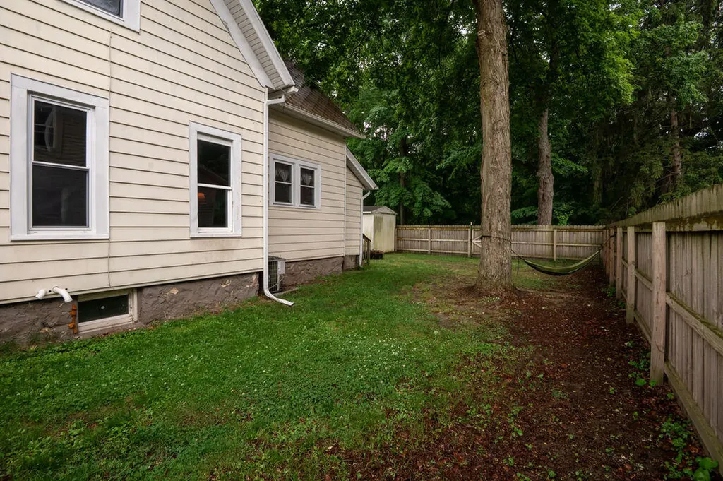436 E Division Street Dowagiac City MI 49047