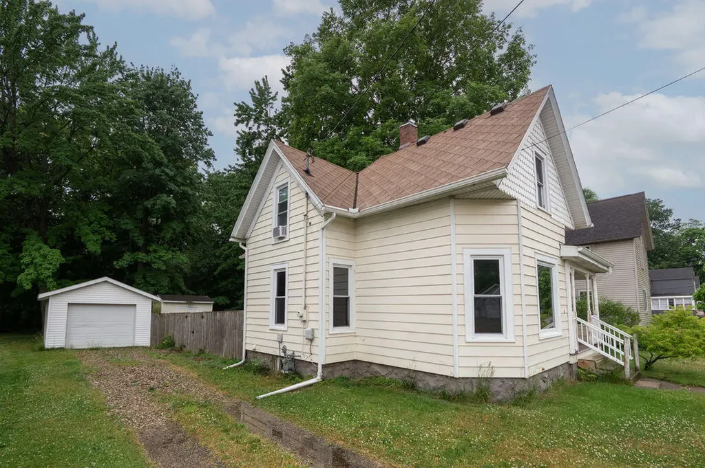 436 E Division Street Dowagiac City MI 49047