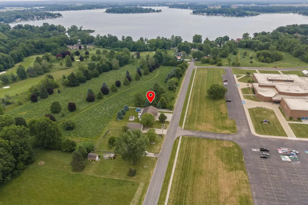 22710 Diamond Cove Street Lagrange Township MI 49031