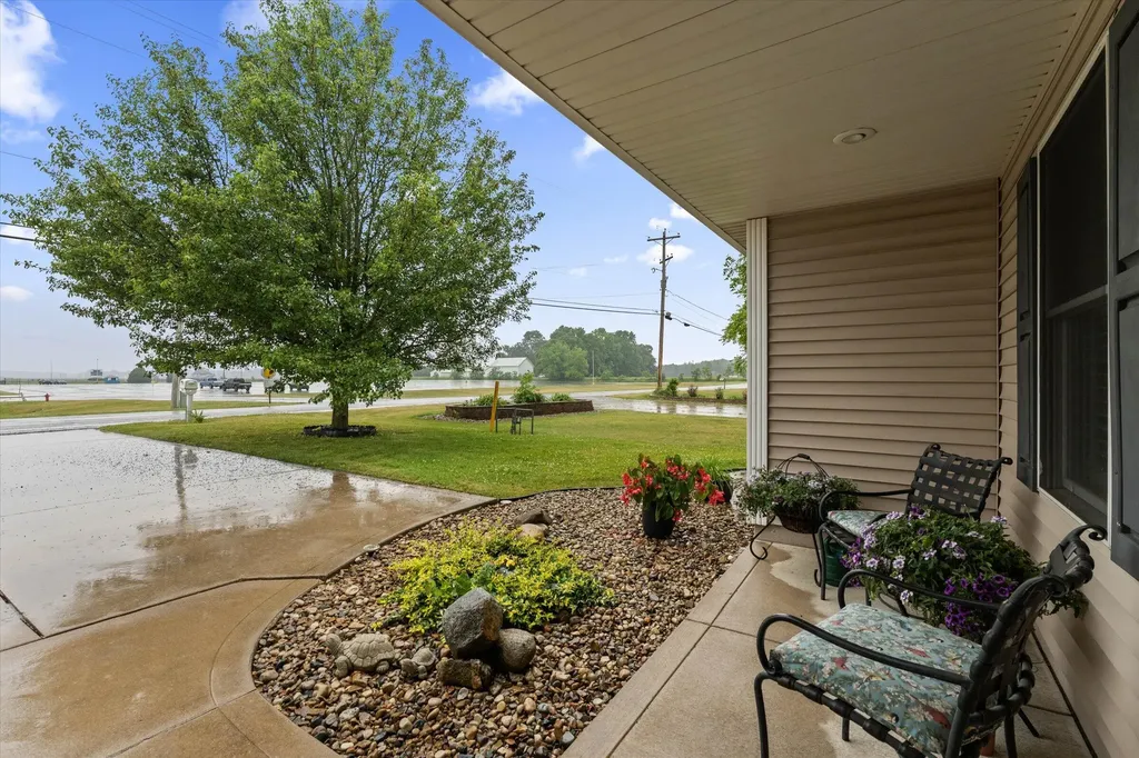 22710 Diamond Cove Street Lagrange Township MI 49031