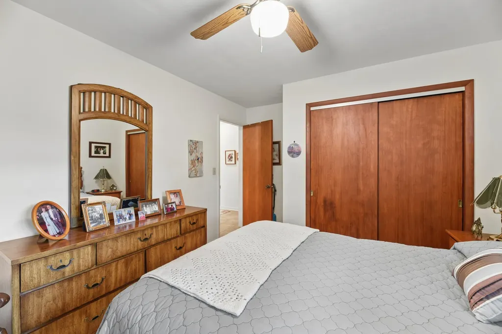 5565 Mohican Drive Lincoln Charter Township MI 49127