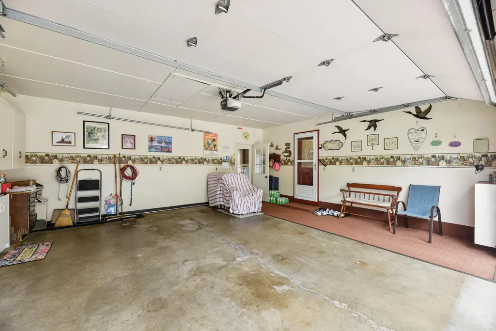 5565 Mohican Drive Lincoln Charter Township MI 49127
