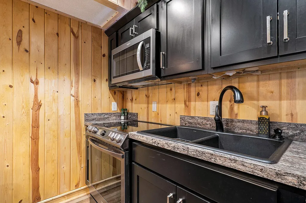 8851 E 8 Mile Road Dover Township MI 49656