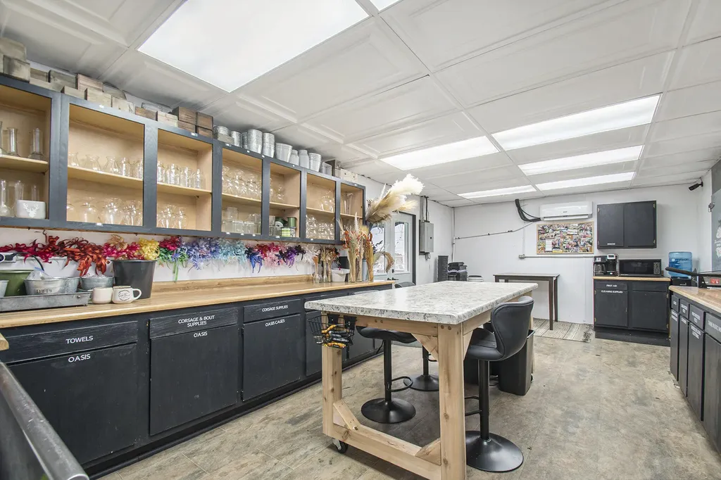 111 Commercial Street Dowagiac City MI 49047