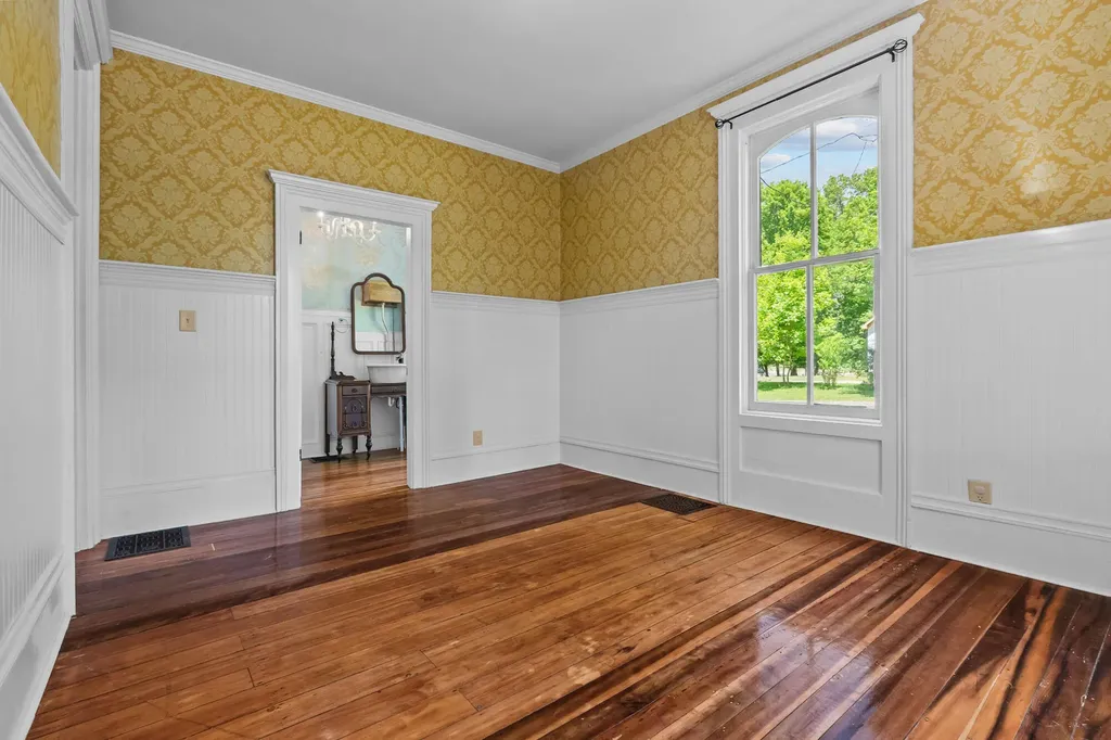 434 N Broadway Street Cassopolis Village MI 49031