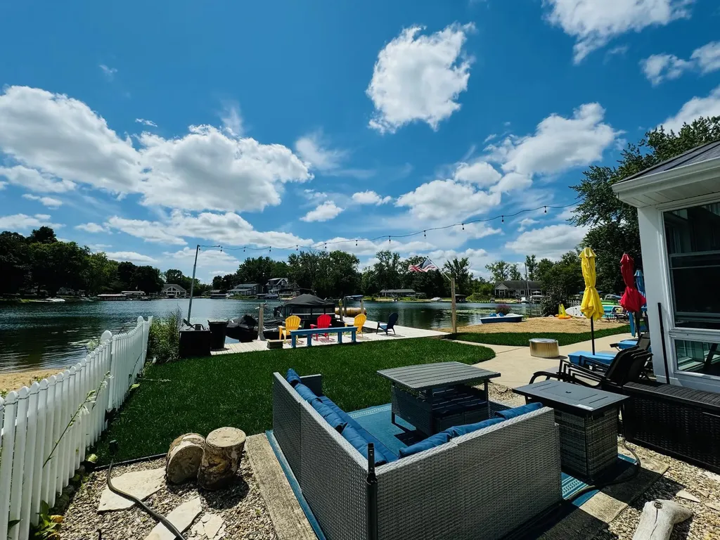 21557 Lake Street Calvin Township MI 49031