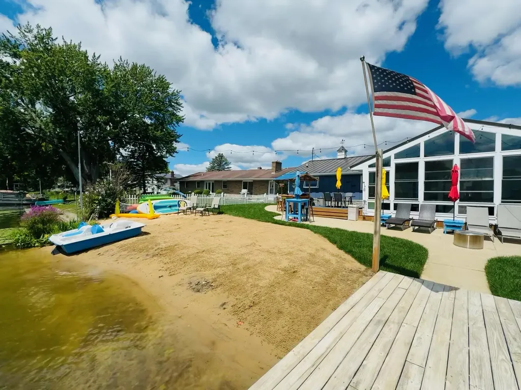 21557 Lake Street Calvin Township MI 49031