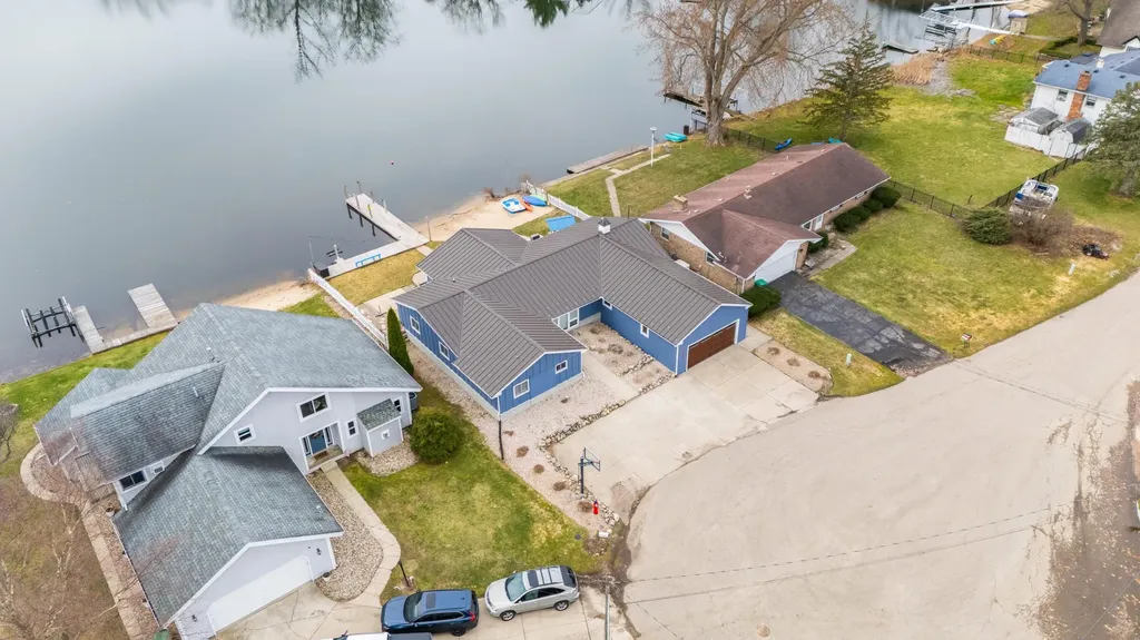 21557 Lake Street Calvin Township MI 49031