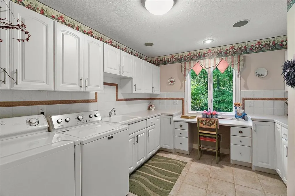 71370 Forest Eagle Lane Milton Township MI 49120