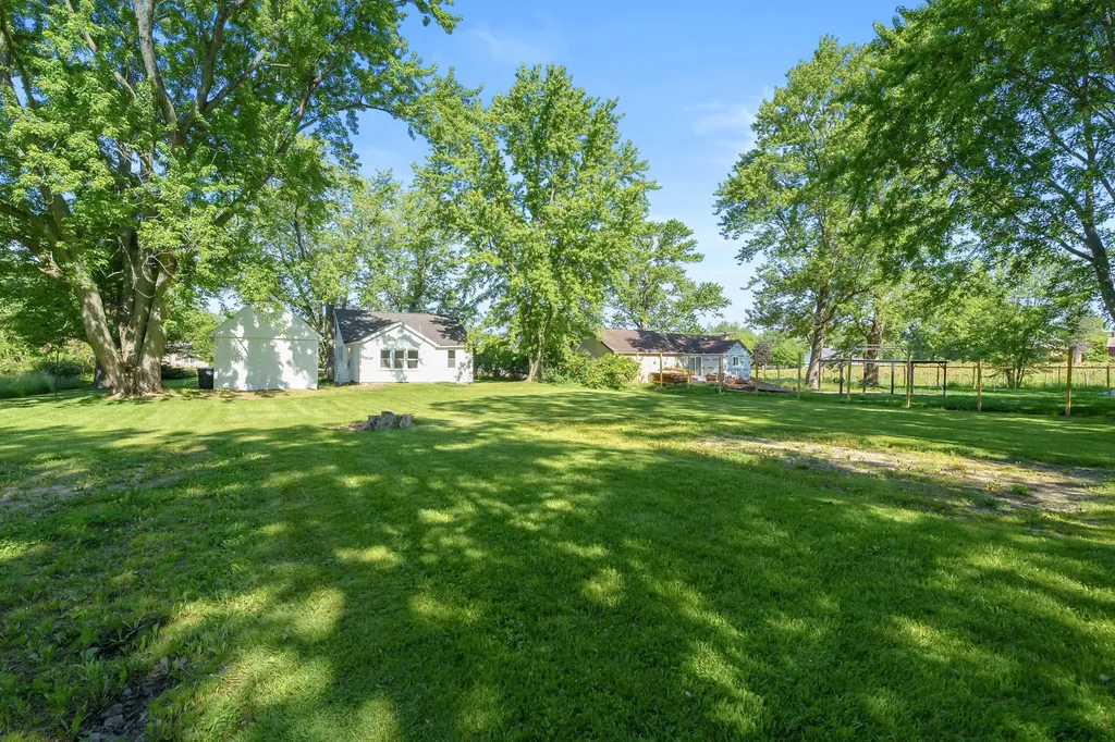 10561 Baldwin Road Lake Charter Township MI 49106