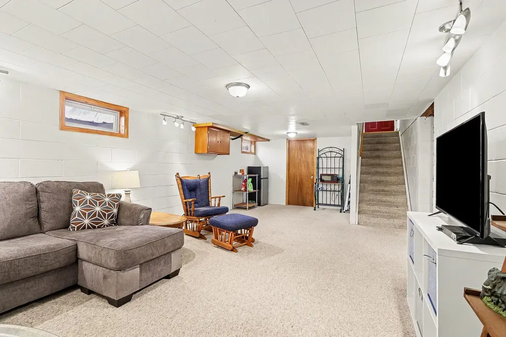 2112 Ogden Avenue Benton Charter Township MI 49022