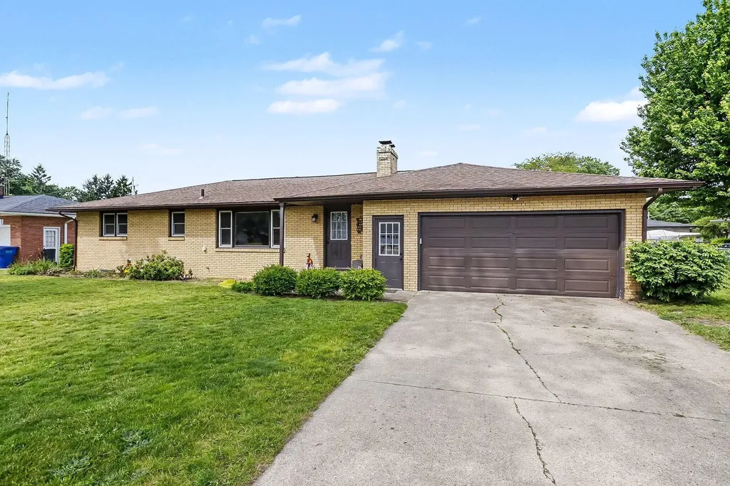 2112 Ogden Avenue Benton Charter Township MI 49022