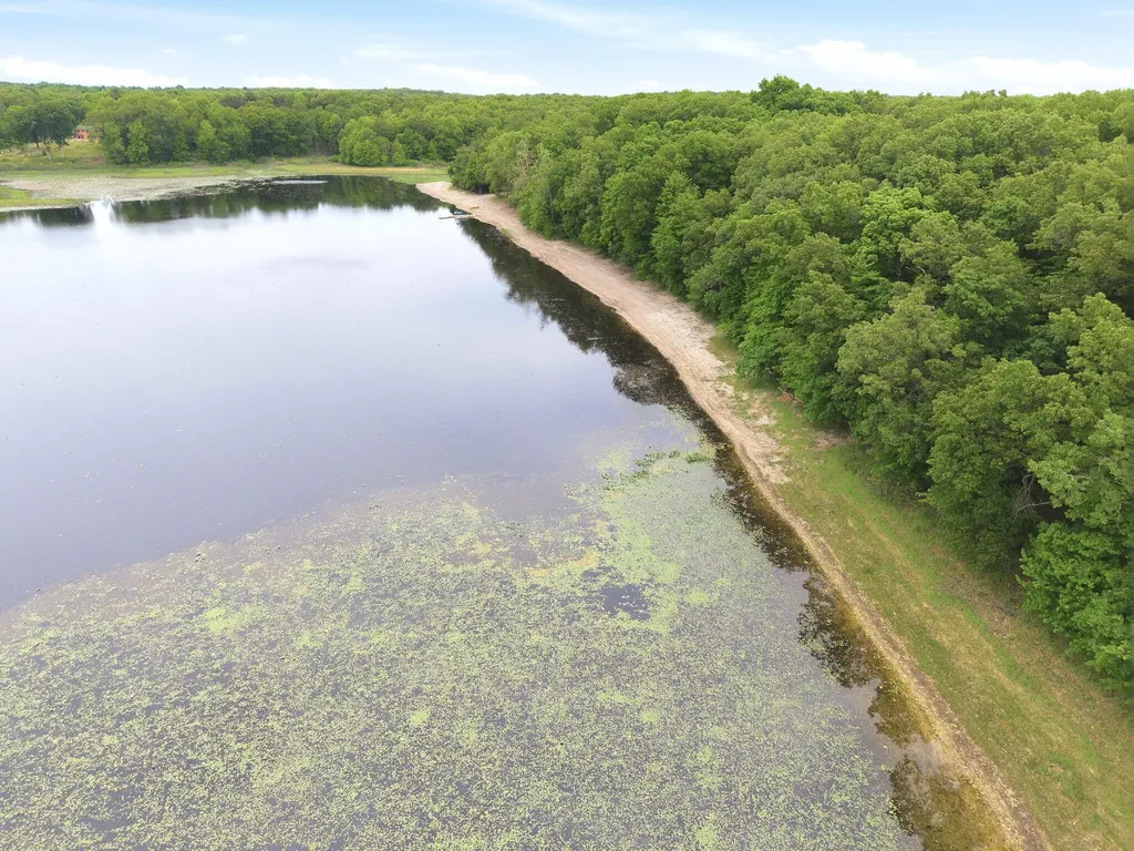 27661 Pine Lake Street Jefferson Township MI 49112