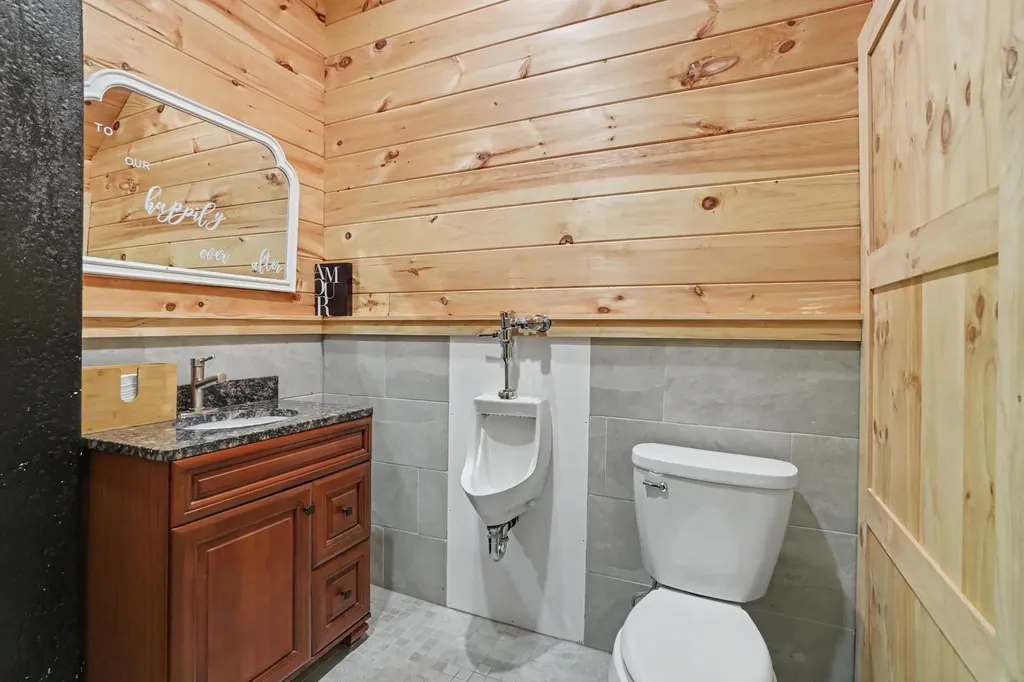 1662 66th Street Ganges Township MI 49408