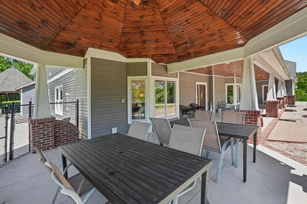1662 66th Street Ganges Township MI 49408