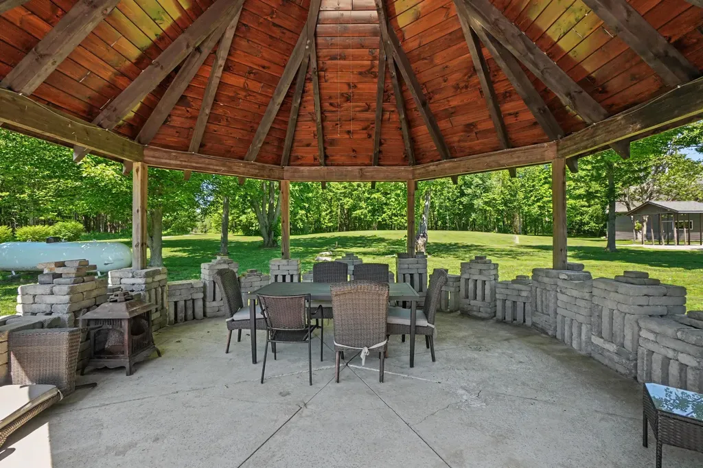 1662 66th Street Ganges Township MI 49408