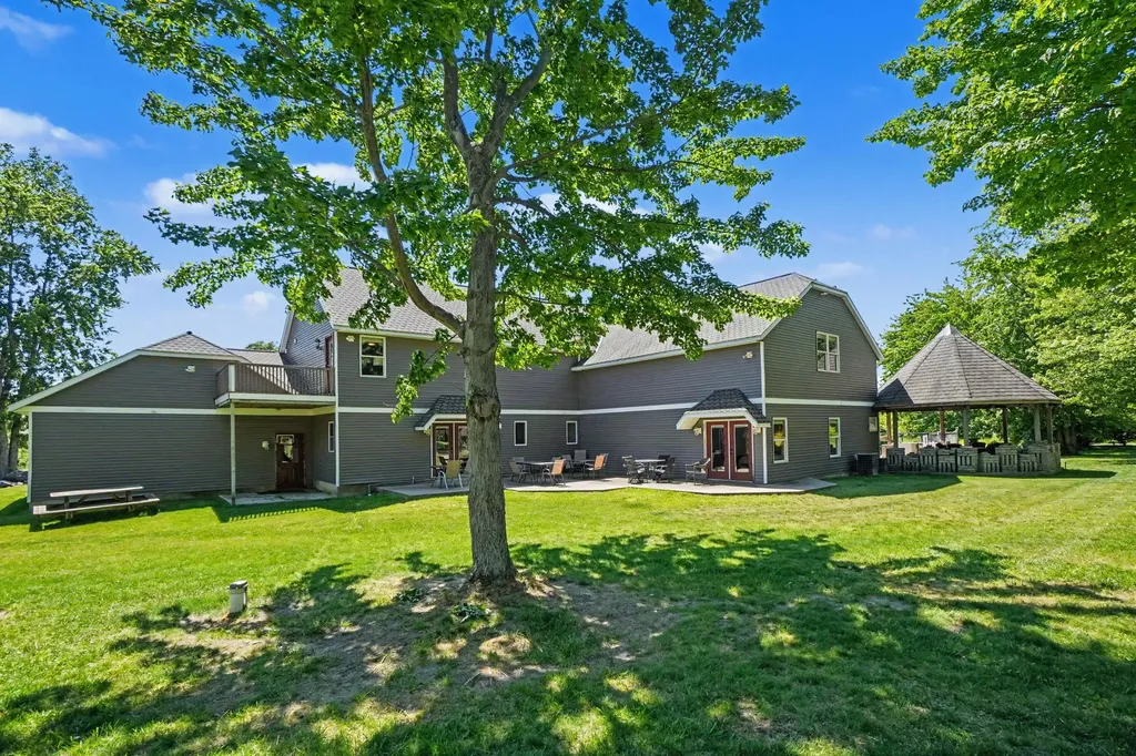 1662 66th Street Ganges Township MI 49408