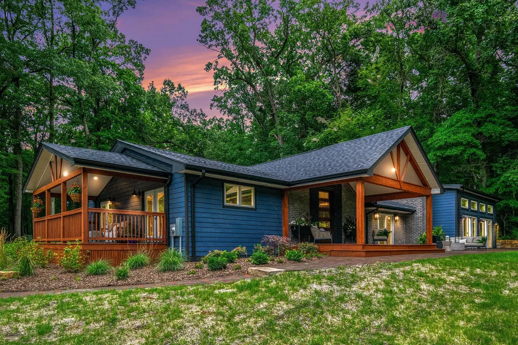 9325 Matthews Road Chikaming Township MI 49129