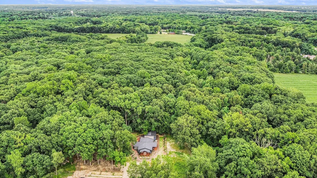 9325 Matthews Road Chikaming Township MI 49129