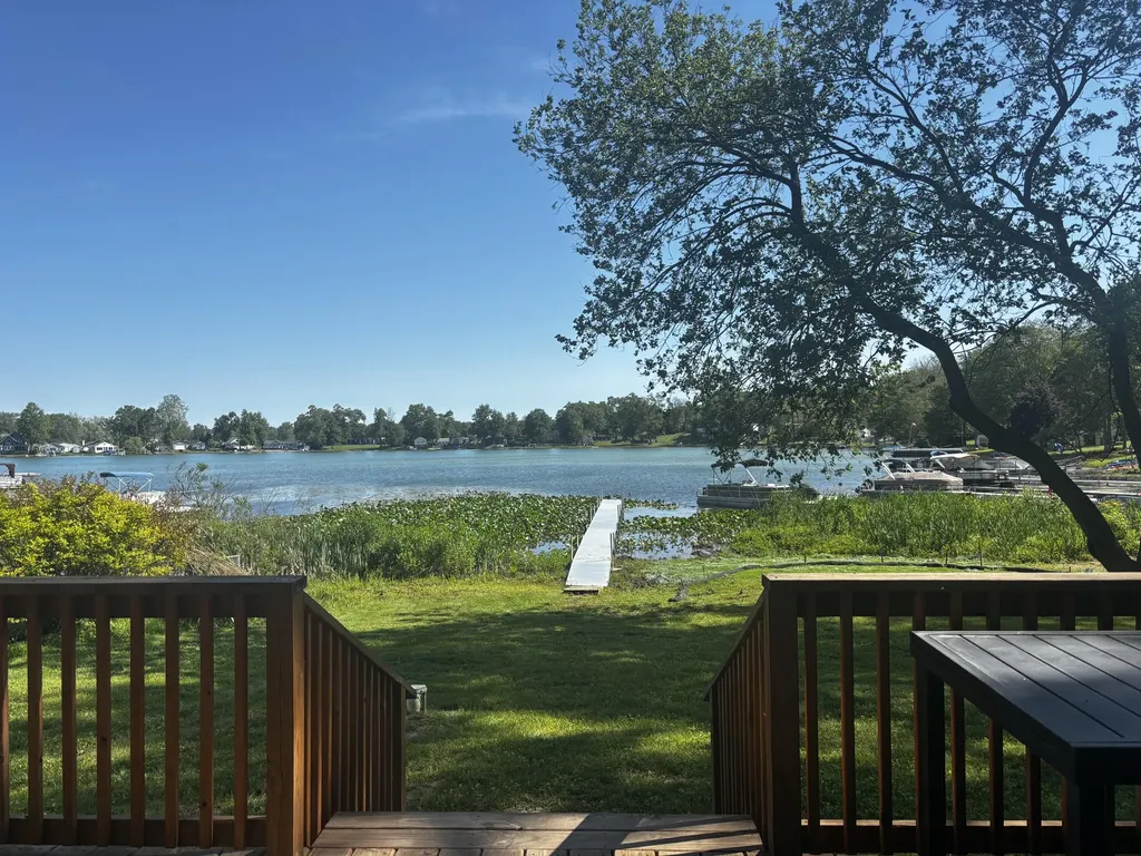 24948 Lake Shore Drive Wayne Township MI 49047