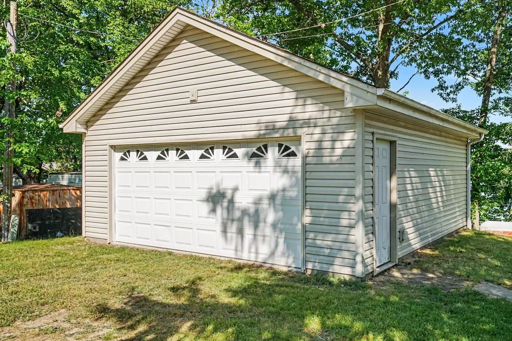 14516 Lilly Lake Drive Newberg Township MI 49061