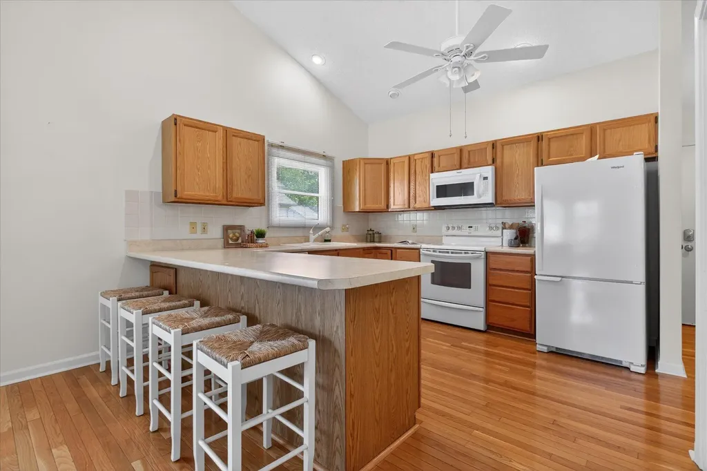 2443 Shoreham Highlands Street St. Joseph Charter Township MI 49085