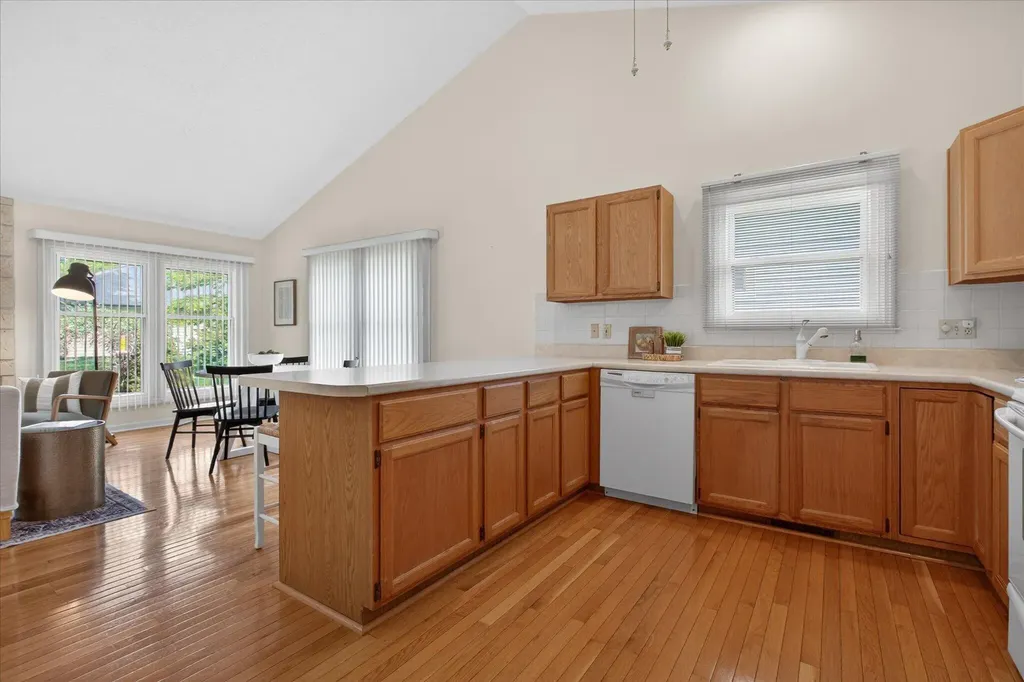 2443 Shoreham Highlands Street St. Joseph Charter Township MI 49085