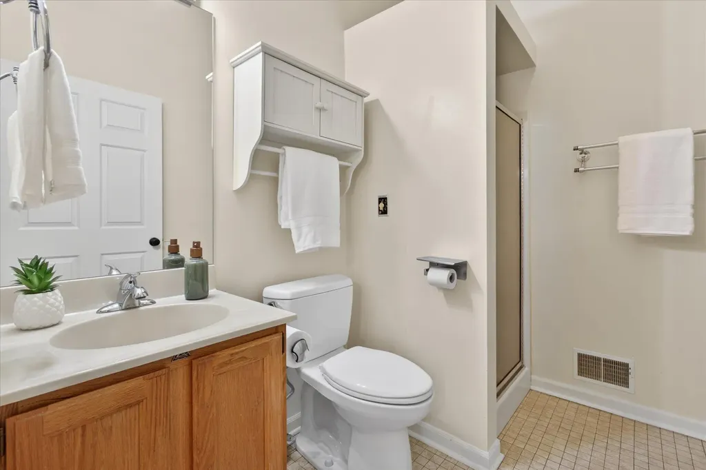 2443 Shoreham Highlands Street St. Joseph Charter Township MI 49085