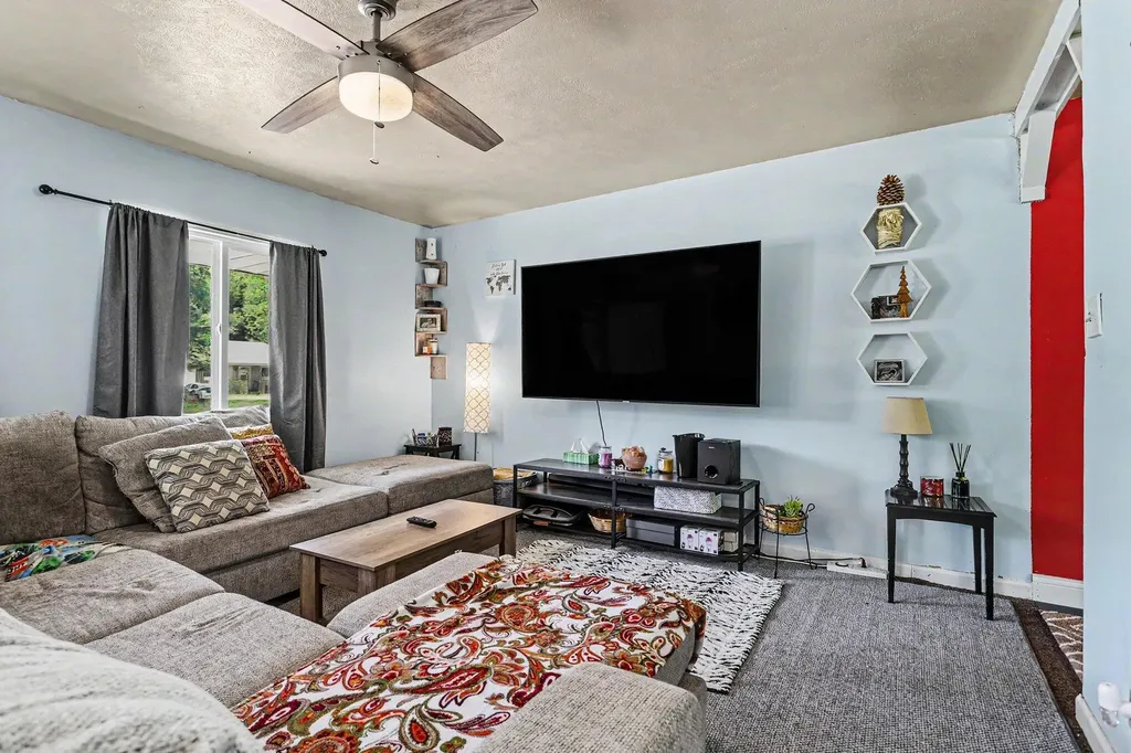 1145 Beverly Court Benton Charter Township MI 49022