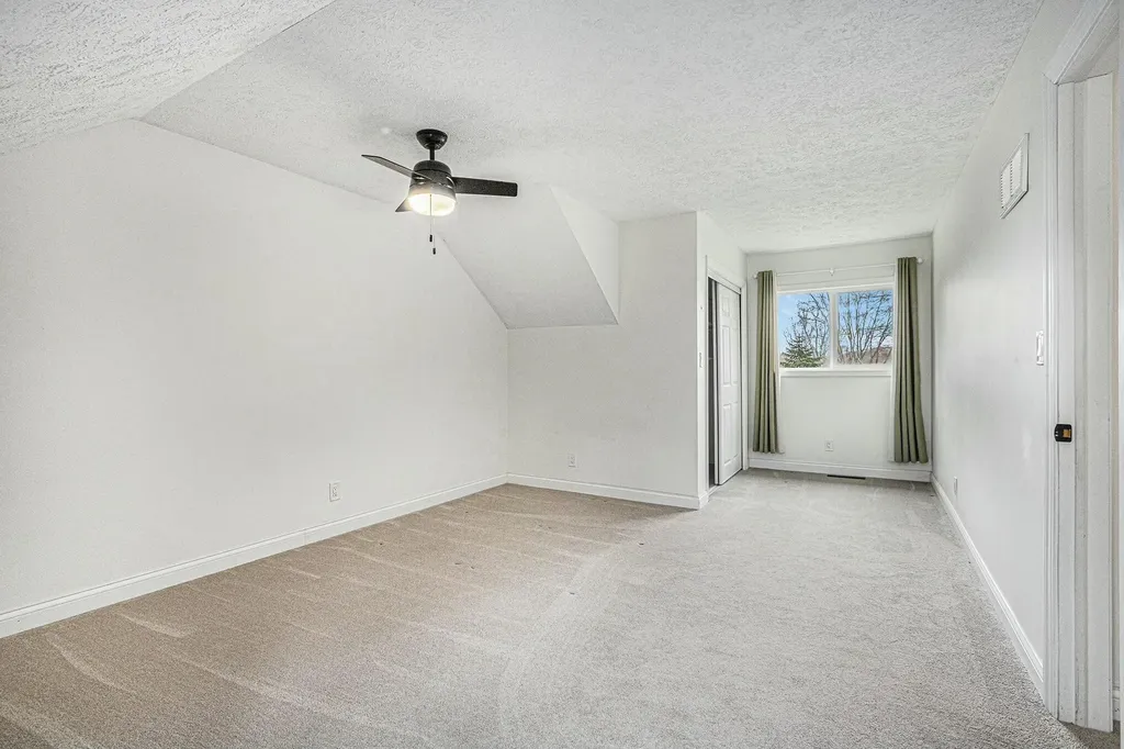 2569 Ridgewood Trail Oronoko Charter Township MI 49103