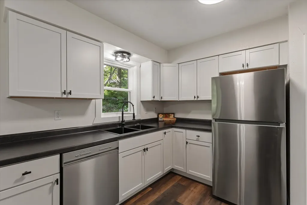 21638 Sandy Drive White Pigeon Township MI 49091